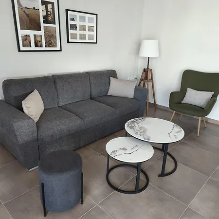 Leaf With Private Parking Διαμέρισμα Βόλος