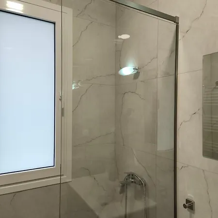 Διαμέρισμα Leaf With Private Parking