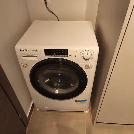 Leaf With Private Parking * Βόλος