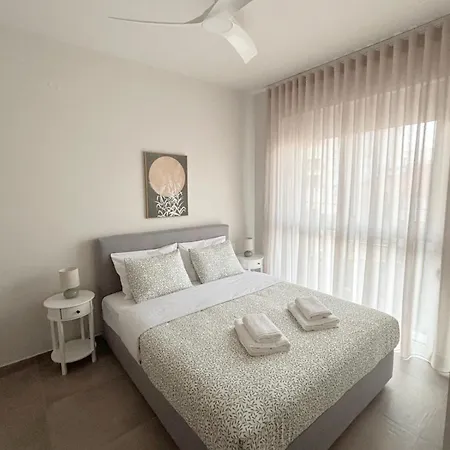 Apartamento Leaf With Private Parking