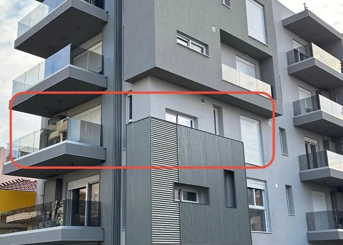 Apartment Leaf With Private Parking Volos