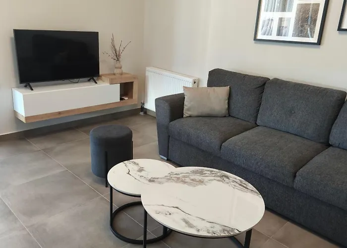 Leaf With Private Parking