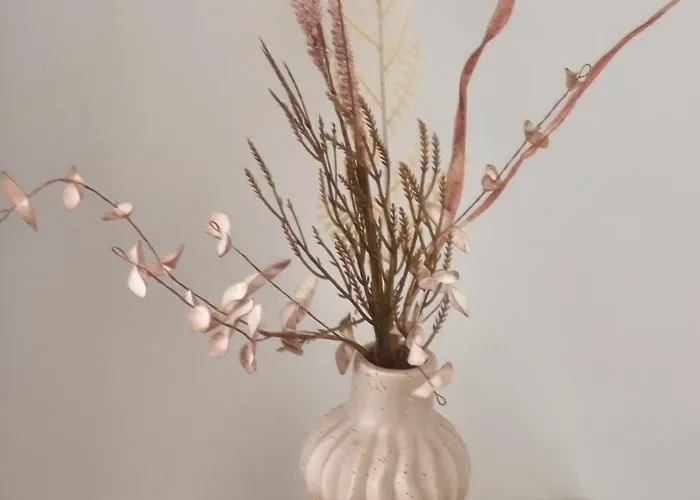 Apartment Leaf With Private Parking