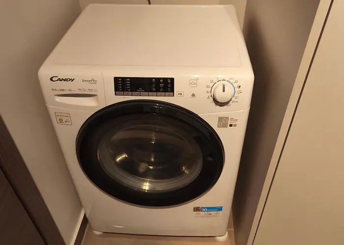 Leaf With Private Parking * Volos